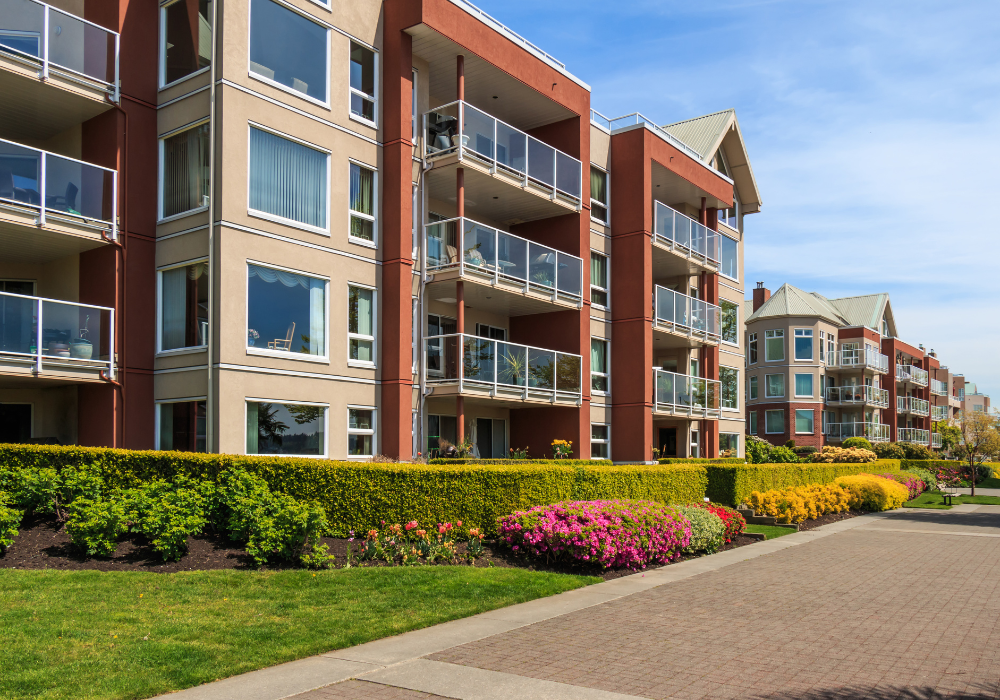 Enhancing Security with AI Video Analytics at TN Apartment Community - European Secure Apartment Complexes With Green Technology Camera